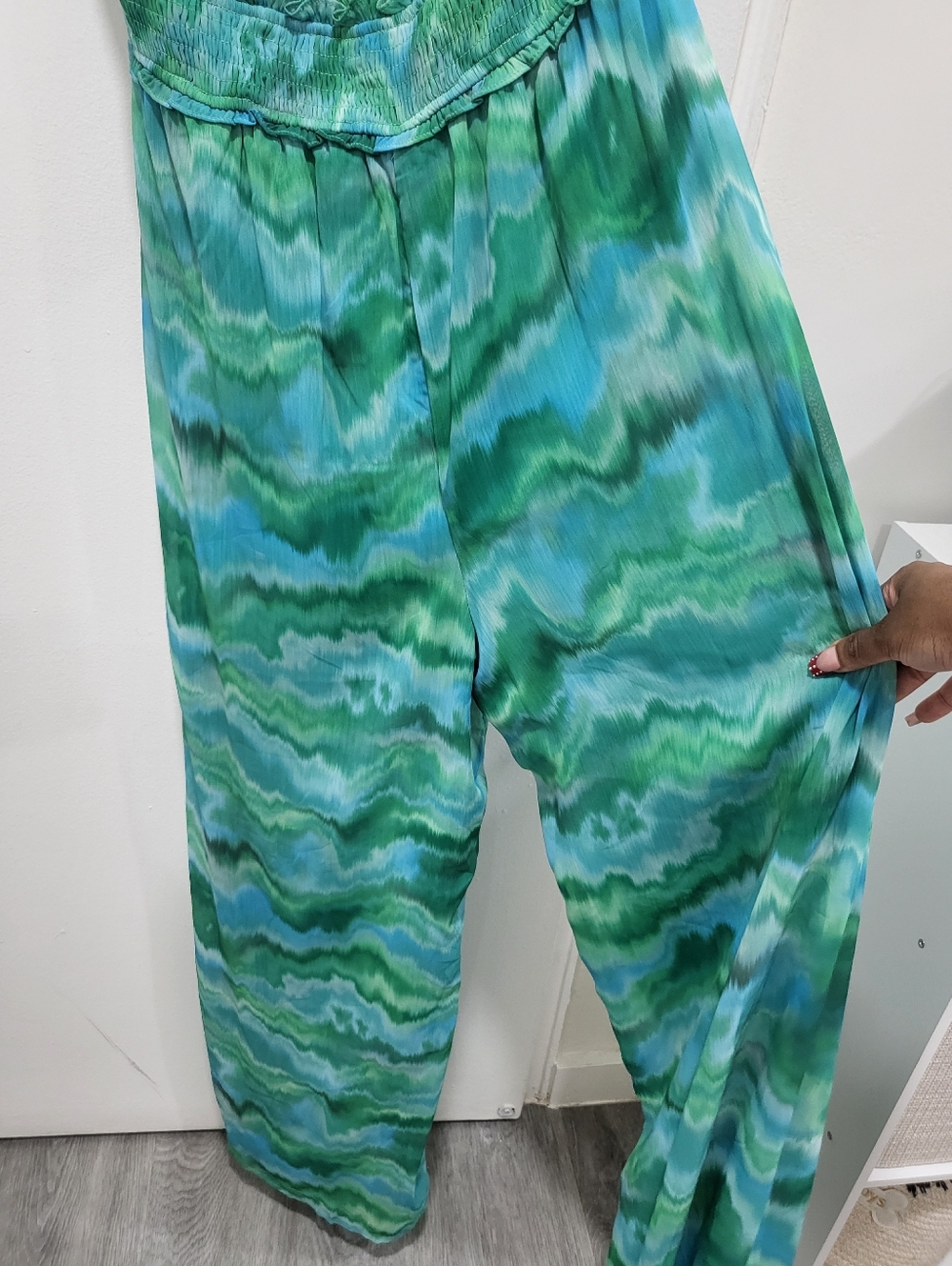 NWOT FN Blue Green Wave Jumpsuit - Size Large - Picture 8 of 8